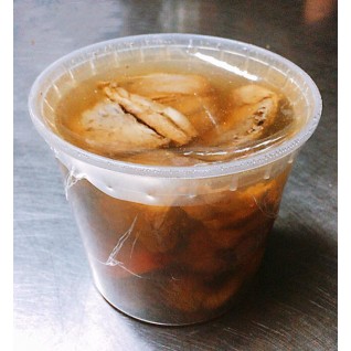 粟米栗子燉去皮雞 